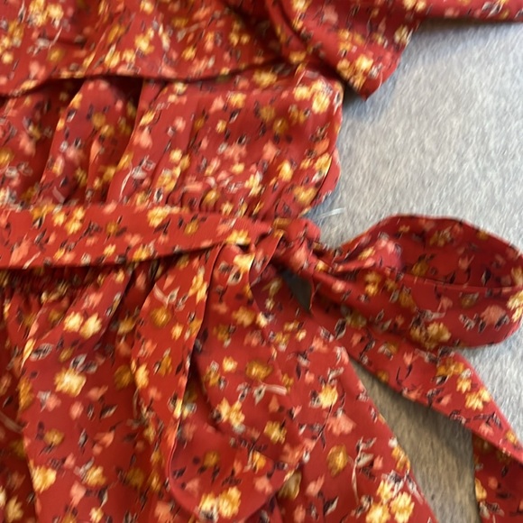 Adorable fall colored sundress - Picture 6 of 7